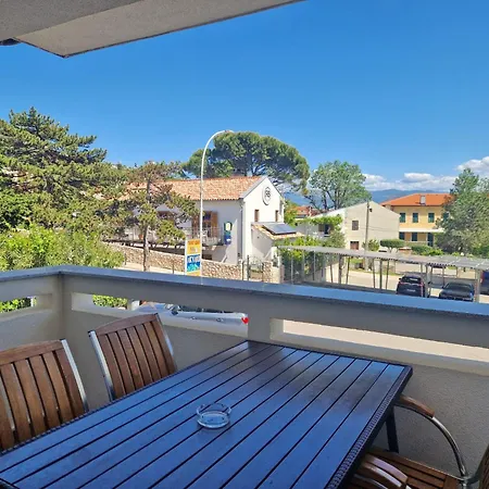 Modern Eingerichtete Fuer 4 Personen Ideal Fuer Famillien Mit Im By Interhome