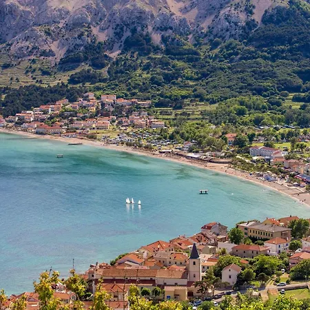 Modern Eingerichtete Fuer 4 Personen Ideal Fuer Famillien Mit Im By Interhome * Baška