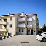 Modern Eingerichtete Fuer 4 Personen Ideal Fuer Famillien Mit Im By Interhome * 바슈카