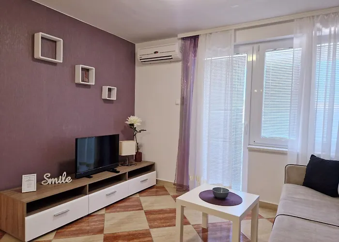 Modern Eingerichtete Fuer 4 Personen Ideal Fuer Famillien Mit Im By Interhome Baška